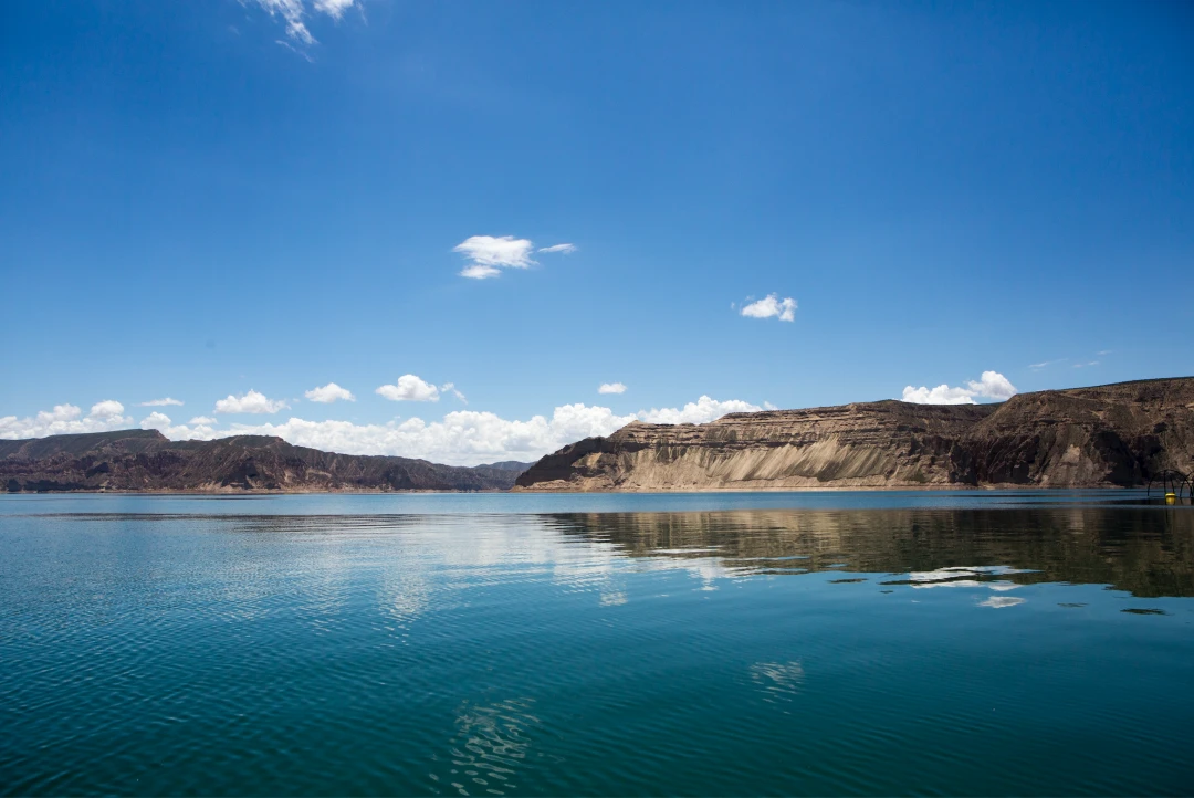 第六届国际进口博览会 (2).webp